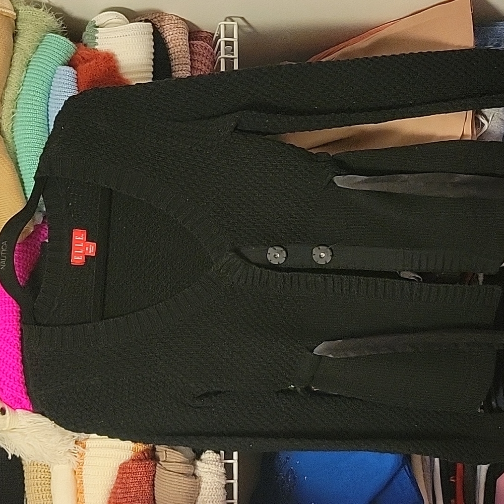ELLE sweater